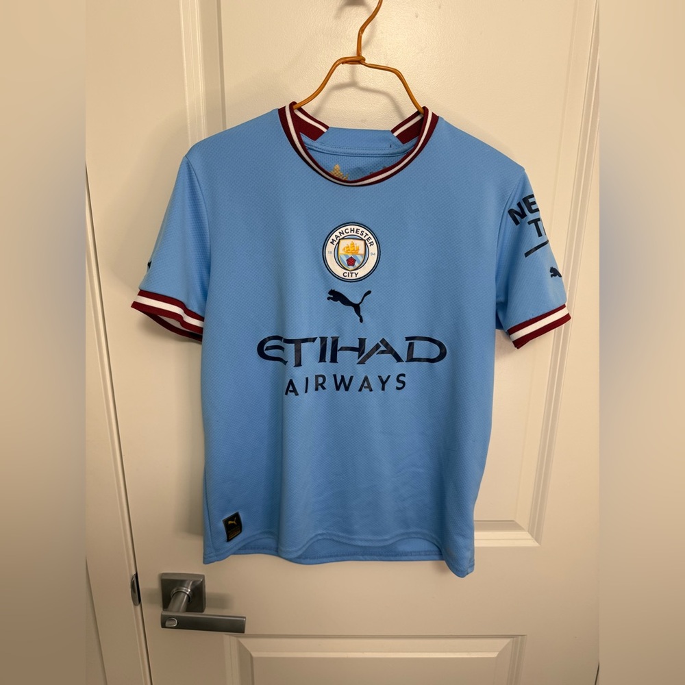 Puma Kids/Teens Manchester City Jersey - Light Blue in size 13-14 y.o.